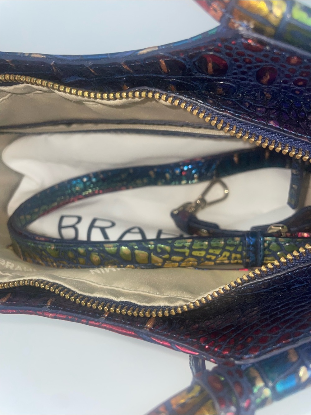 Brahmin NWOT Small Elaine Melbourne Satchel - Picture 6 of 15